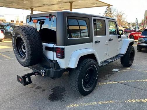 2013 Jeep Wrangler Unlimited Sahara