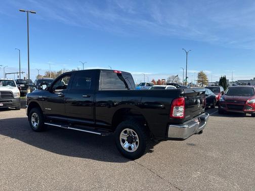 2019 RAM 2500 Big Horn Crew Cab 4x4 6'4' Box