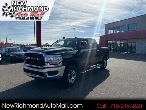 2019 RAM 2500 Big Horn Crew Cab 4x4 6'4' Box
