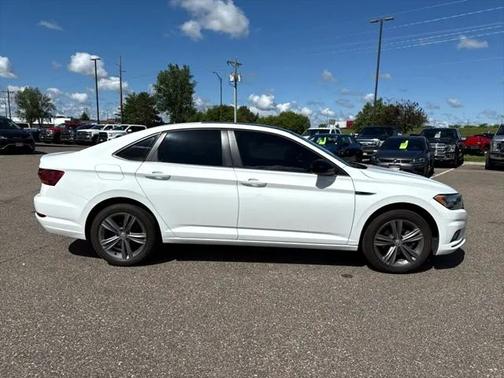 2019 Volkswagen Jetta 1.4T R-Line