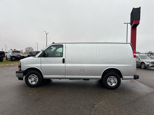 2021 Chevrolet Express 3500 RWD 3500 Regular Wheelbase WT