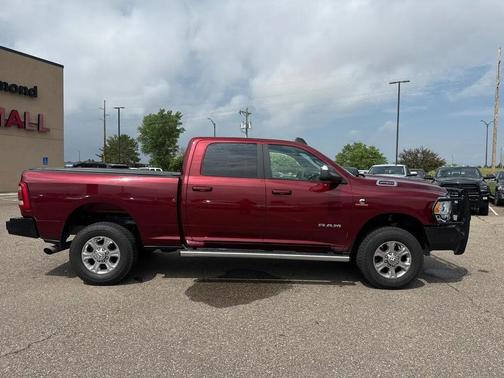 Delmonico Red Pearlcoat 2022 RAM 2500 Big Horn Crew Cab 4x4 6'4' Box