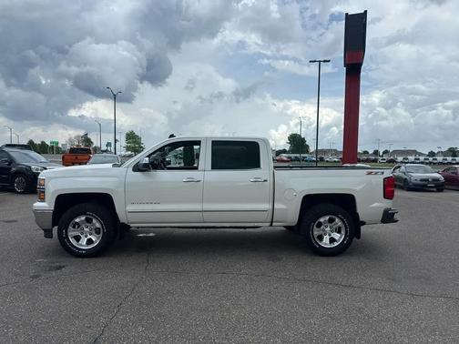 White 2014 Chevrolet Silverado 1500 2LT