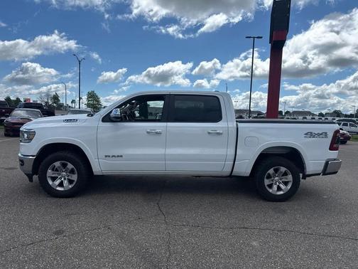 Bright White Clearcoat 2021 RAM 1500 Laramie