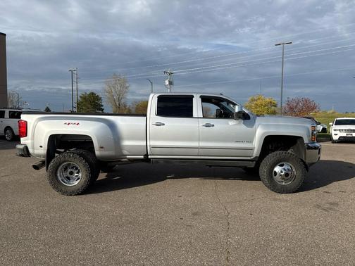 2015 Chevrolet Silverado 3500 LTZ