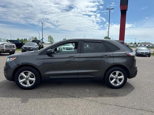 Magnetic Metallic 2016 Ford Edge SE