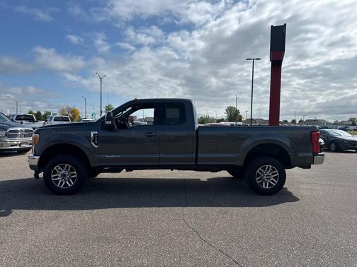 2017 Ford F-350 Lariat