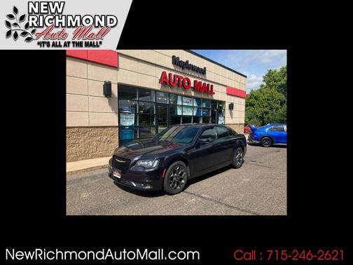 2018 Chrysler 300 S