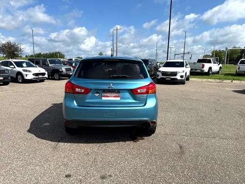 2013 Mitsubishi Outlander Sport ES