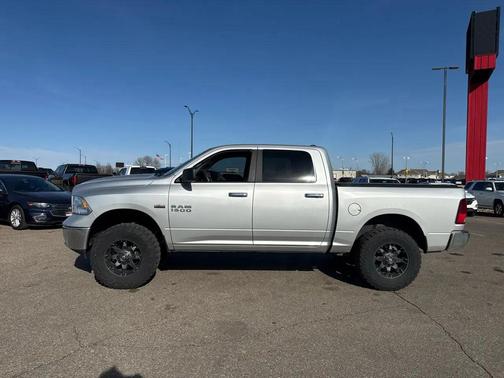 Bright Silver Metallic 2017 RAM 1500 SLT