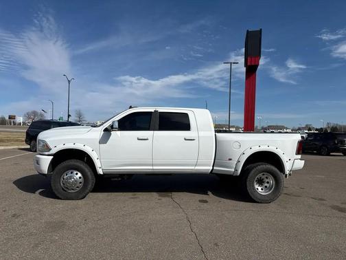 Bright White Clearcoat 2013 RAM 3500 Laramie