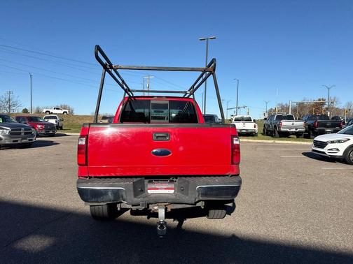2009 Ford F-250 XLT Crew Cab