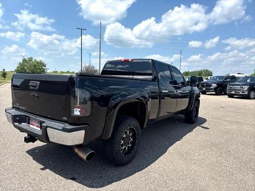 2009 Chevrolet Silverado 2500 LTZ Crew Cab