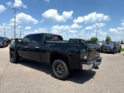 2009 Chevrolet Silverado 2500 LTZ Crew Cab