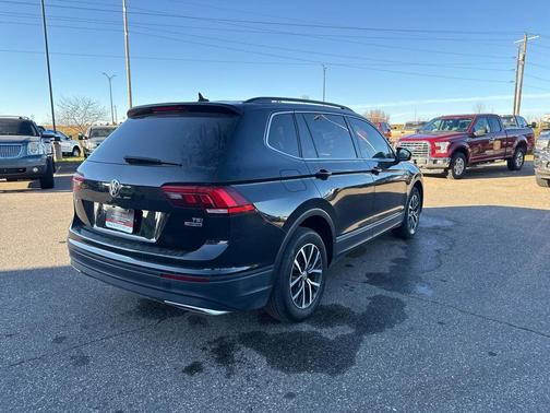 2018 Volkswagen Tiguan 2.0T SE