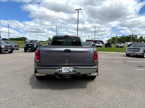 2004 Ford F-350 Lariat
