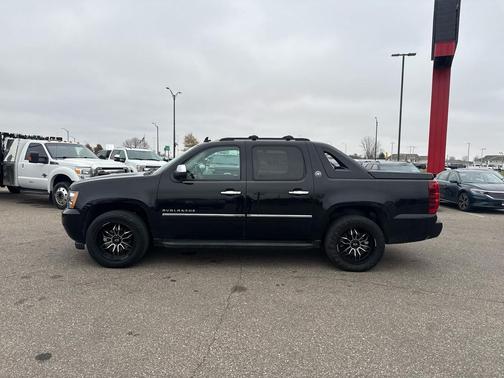 2013 Chevrolet Avalanche LTZ