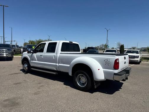 White 2011 Ford F-350 Lariat