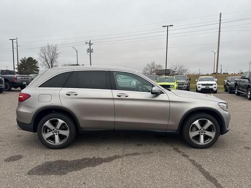 2019 Mercedes-Benz GLC 300 4MATIC