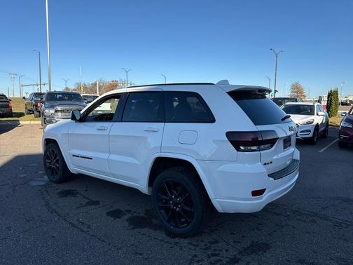 2019 Jeep Grand Cherokee Altitude
