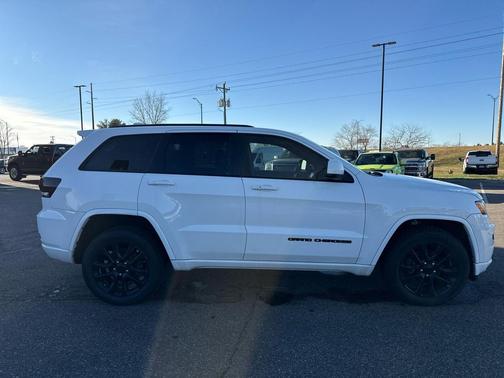2019 Jeep Grand Cherokee Altitude