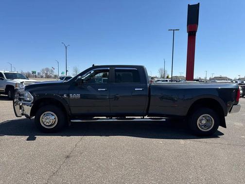2018 RAM 3500 Big Horn Crew Cab 4x4 8' Box