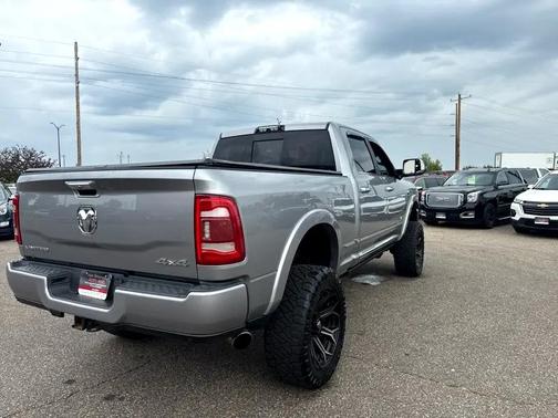 2019 RAM 2500 Limited Crew Cab 4x4 6'4' Box