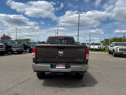 RV Match Walnut Brown Metallic Clearcoat 2020 RAM 2500 Tradesman Crew Cab 4x4 6'4' Box
