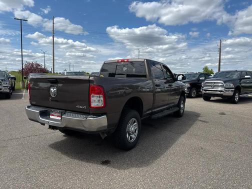 RV Match Walnut Brown Metallic Clearcoat 2020 RAM 2500 Tradesman Crew Cab 4x4 6'4' Box