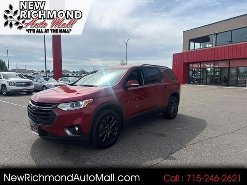Burgundy 2018 Chevrolet Traverse RS