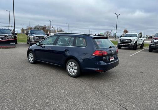 2015 Volkswagen Golf SportWagen TDI S 4-Door