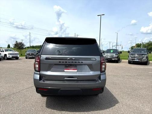 2021 Chevrolet Suburban 4WD Z71