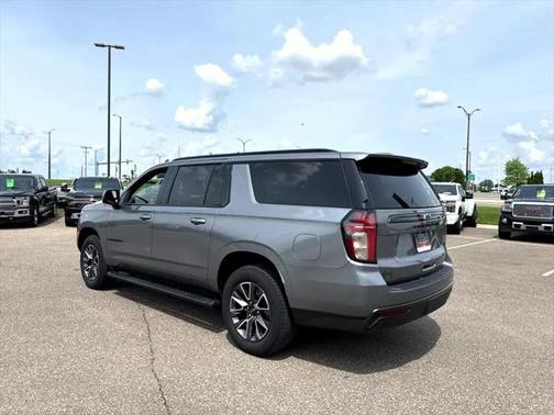 2021 Chevrolet Suburban 4WD Z71