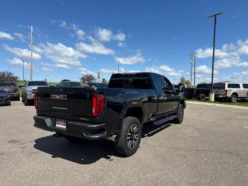 Black 2020 GMC Sierra 2500 AT4