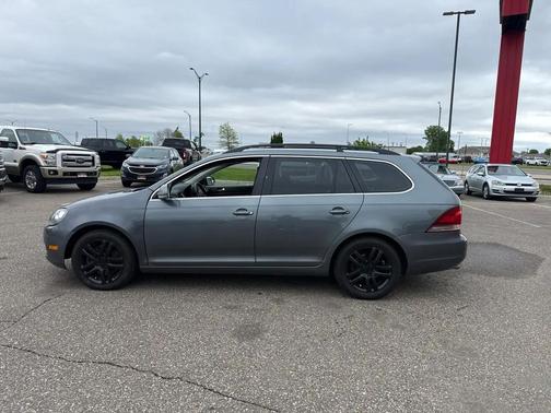 Gray 2011 Volkswagen Jetta SportWagen TDI
