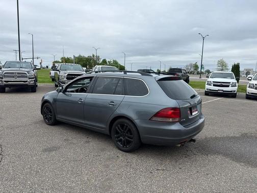 Gray 2011 Volkswagen Jetta SportWagen TDI