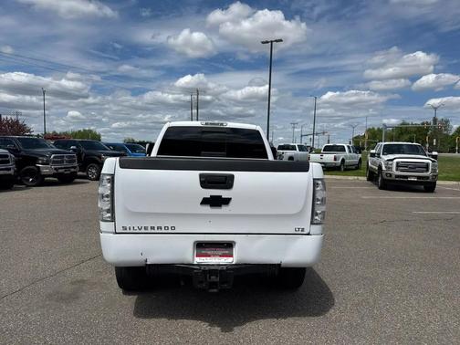Pearl White 2011 Chevrolet Silverado 2500 LTZ