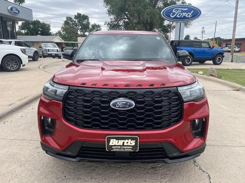 Rapid Red Metallic Tinted Clearcoat 2025 Ford Explorer ST-Line