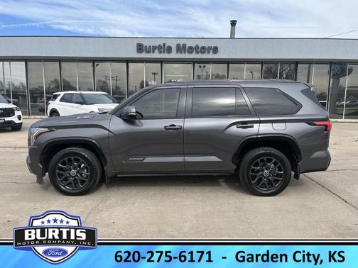 2024 Toyota Sequoia Platinum