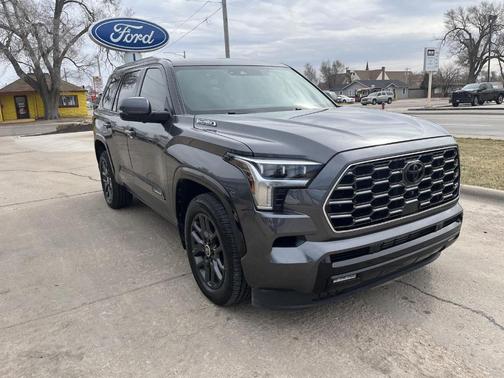 2024 Toyota Sequoia Platinum