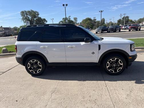 Oxford White 2024 Ford Bronco Sport Outer Banks