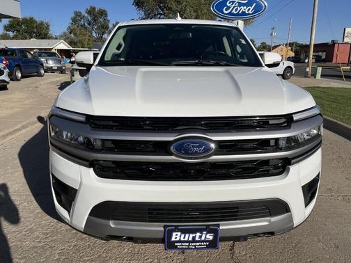 2022 Ford Expedition Max XLT