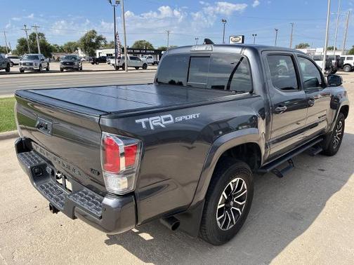 2021 Toyota Tacoma TRD OFF ROAD