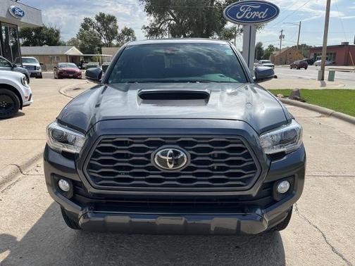 2021 Toyota Tacoma TRD OFF ROAD
