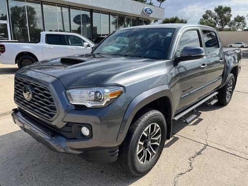 2021 Toyota Tacoma TRD OFF ROAD