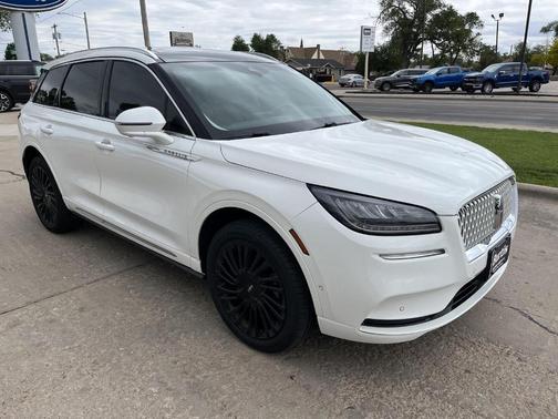 Pristine White 2022 Lincoln Corsair Reserve