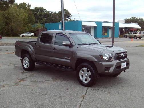 2015 Toyota Tacoma Base