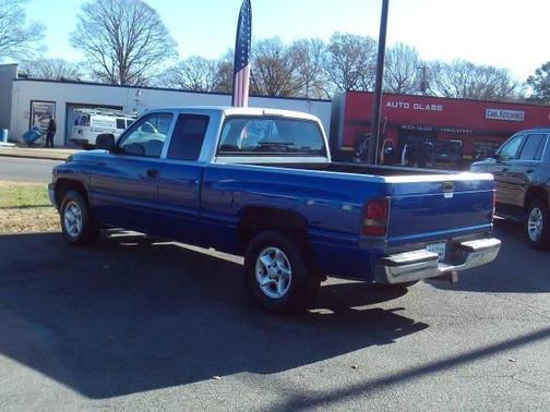 1999 Dodge Ram 1500 ST Club Cab