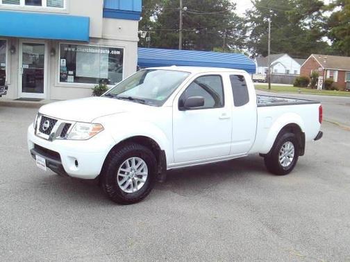 2017 Nissan Frontier SV