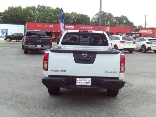 2017 Nissan Frontier SV